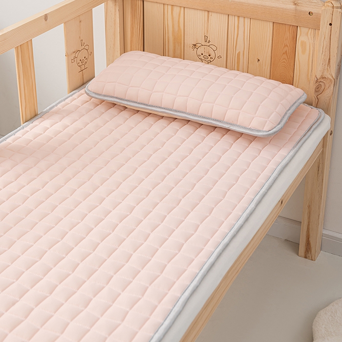 91家纺网 家纺一手货源 找家纺 吾诺家居 2024新款冰嘟嘟儿童硅胶凉席 浅粉