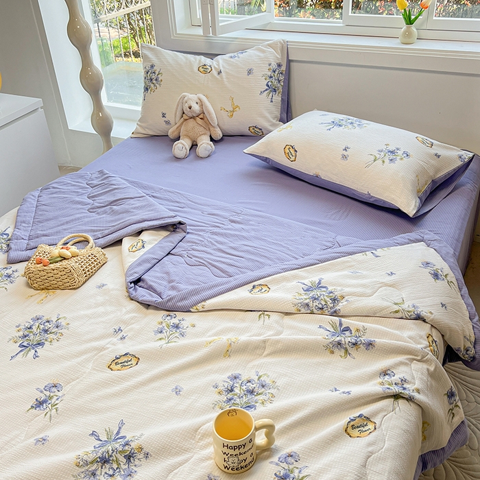 91家纺网 家纺一手货源 找家纺 安哆啦家纺 2024新款A类泡泡棉印花夏被四件套 君子兰