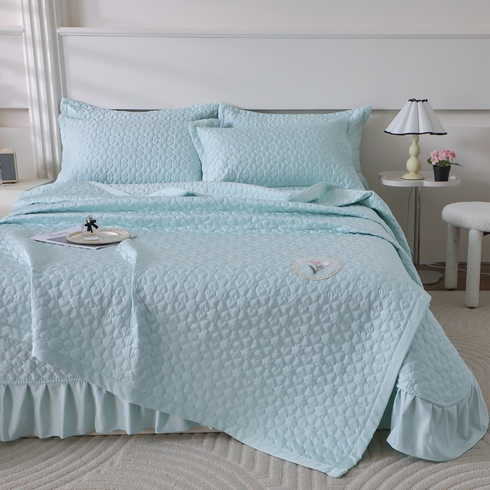 91家纺网 家纺一手货源 找家纺 佳梦家纺 2024新款花边天丝床盖三件套 冰雪绸天丝-清新绿