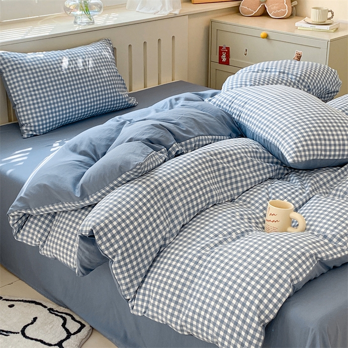 91家纺网 家纺一手货源 找家纺 盛秋家纺 2025新款亲肤格子水洗棉四件套 蓝小格+蓝灰