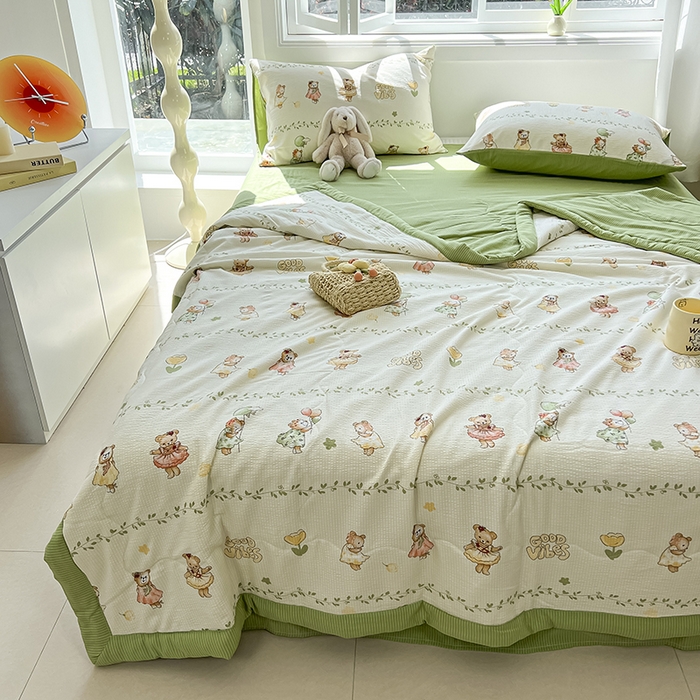 91家纺网 家纺一手货源 找家纺 安哆啦家纺 2024新款A类泡泡棉印花夏被四件套 束漫