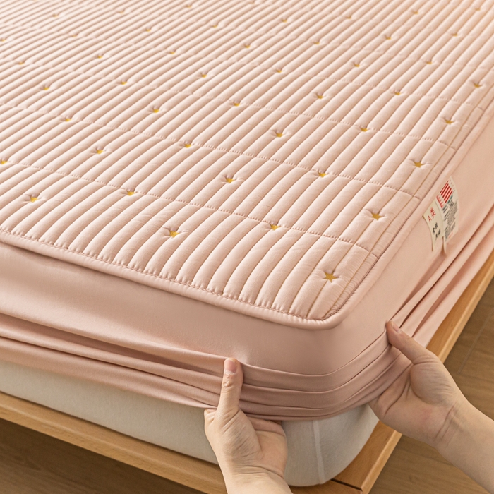 91家纺网 家纺一手货源 找家纺 鑫钰 新款刺绣防水床笠床垫保护罩床罩-星愿 星愿-安娜粉