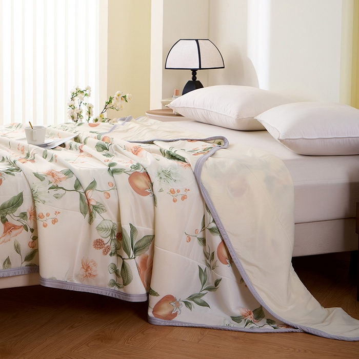 91家纺网 家纺一手货源 找家纺 吾诺家居 2024新款冰嘟嘟微重力硅胶夏被 丰硕年华