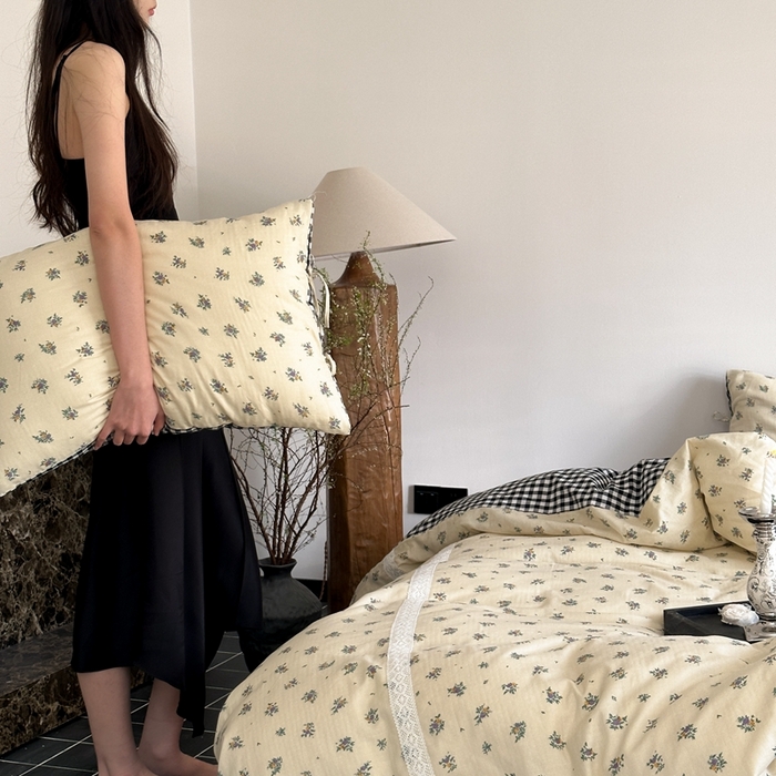 91家纺网 家纺一手货源 找家纺 旷野 2024双层纱碎花蕾丝拼接款四件套--柏林花事 柏林花事-黑