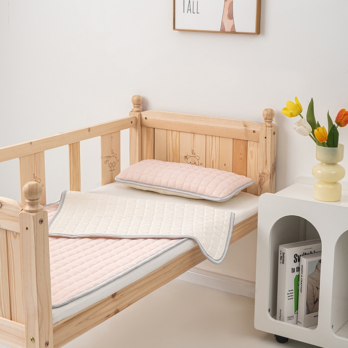 91家纺网 家纺一手货源 找家纺 吾诺家居 2024新款冰嘟嘟儿童硅胶凉席 浅粉