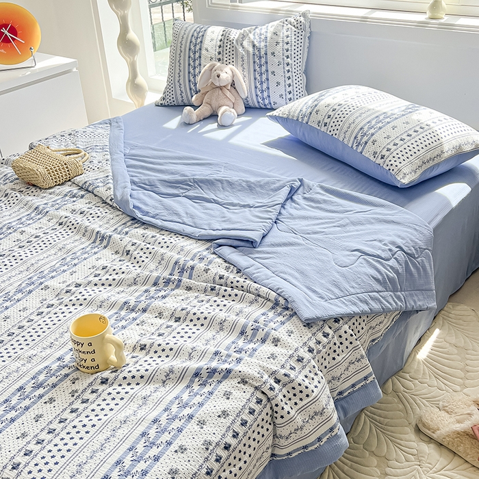 91家纺网 家纺一手货源 找家纺 安哆啦家纺 2024新款A类泡泡棉印花夏被四件套 素雅