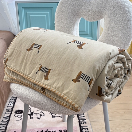 91家纺网 家纺一手货源 找家纺 （总）梦依依 2025新款全棉双层纱贝壳边夏被四件套