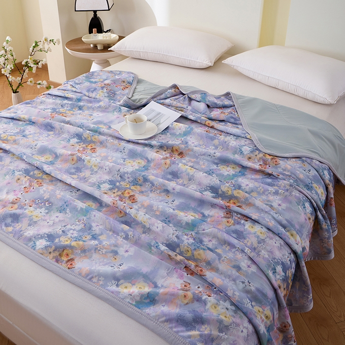 91家纺网 家纺一手货源 找家纺 吾诺家居 2024新款冰嘟嘟微重力硅胶夏被 浪漫花语