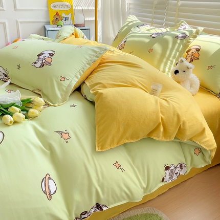 91家纺网 家纺一手货源 找家纺 KT猫直营店 2024新款小清新水洗棉印花四件套 太空狗