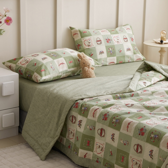 91家纺网 家纺一手货源 找家纺 怡家居 2024新款全棉印花手包边夏被四件套 安格兔