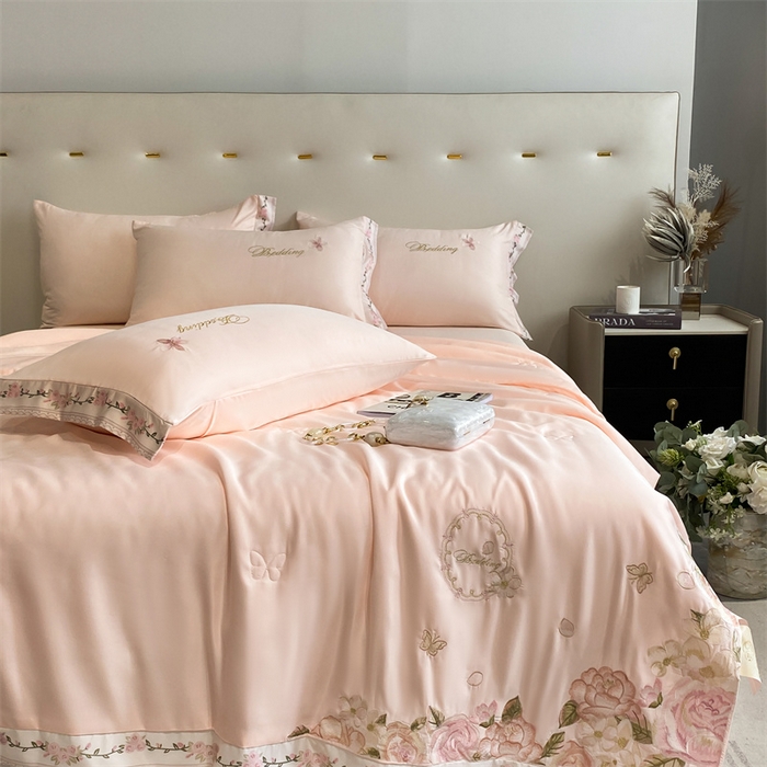 91家纺网 家纺一手货源 找家纺 （总）2024新款燕窝蛋白刺绣A类雪莲天丝数码边夏被四件套