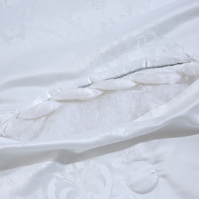 91家纺网 家纺一手货源 找家纺 恒鑫家纺 2025新款提花蚕丝夏凉被被子被芯 月光白