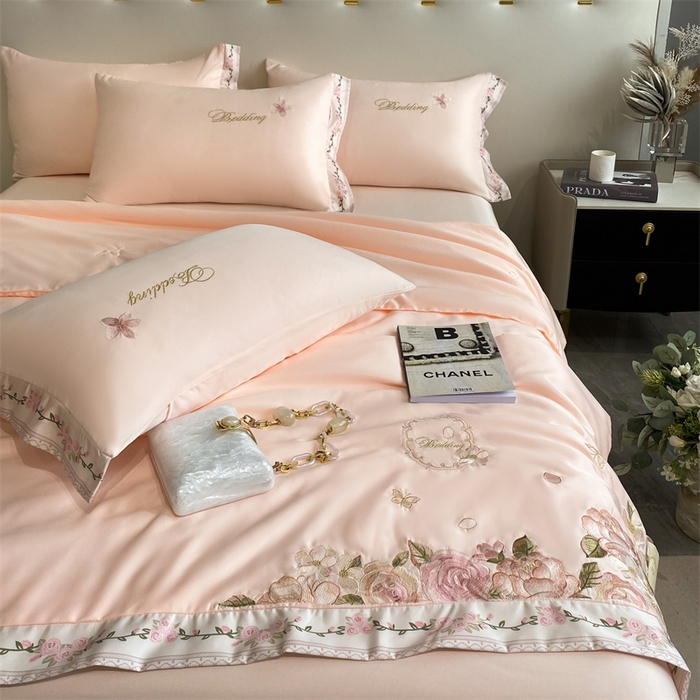 91家纺网 家纺一手货源 找家纺 （总）2024新款燕窝蛋白刺绣A类雪莲天丝数码边夏被四件套