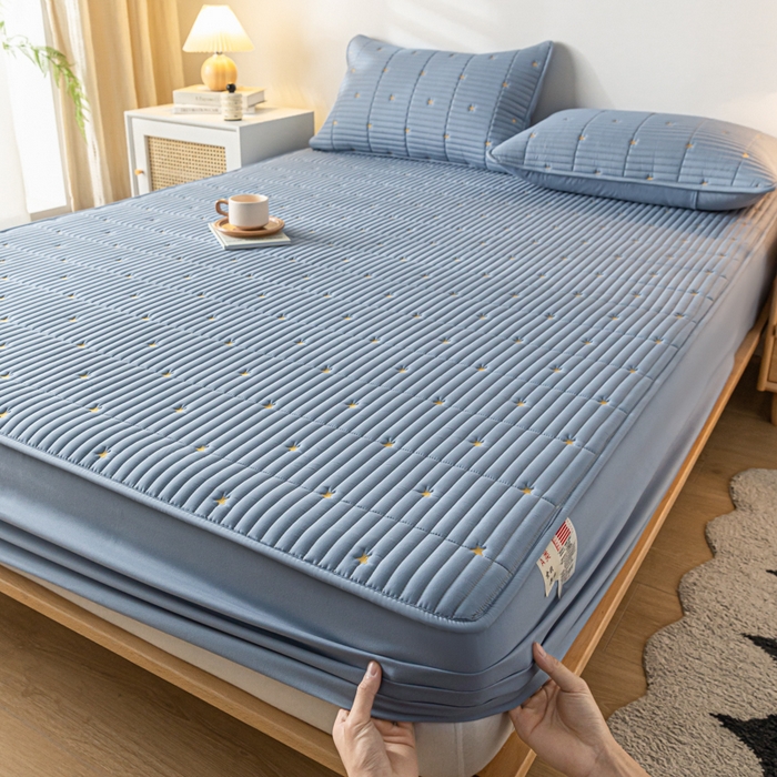 91家纺网 家纺一手货源 找家纺 鑫钰 新款刺绣防水床笠床垫保护罩床罩-星愿 星愿-风铃蓝