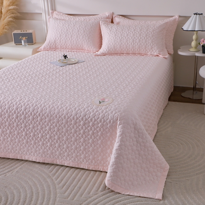 91家纺网 家纺一手货源 找家纺 佳梦家纺 2024新款花边天丝床盖三件套 冰雪绸天丝-浅玉色