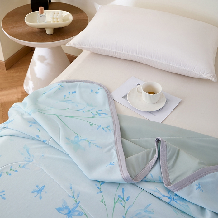 91家纺网 家纺一手货源 找家纺 吾诺家居 2024新款冰嘟嘟微重力硅胶夏被 温情初夏