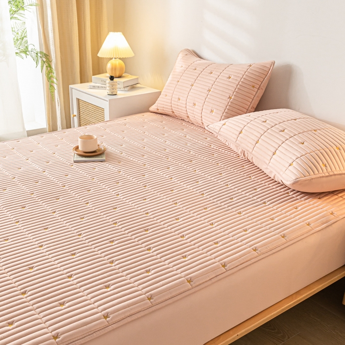 91家纺网 家纺一手货源 找家纺 鑫钰 新款刺绣防水床笠床垫保护罩床罩-星愿 星愿-安娜粉