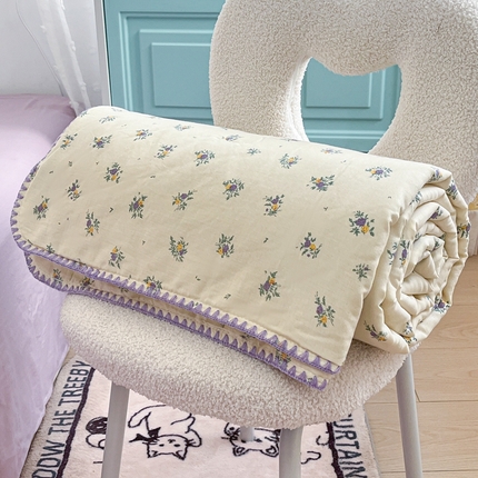 91家纺网 家纺一手货源 找家纺 （总）梦依依 2025新款全棉双层纱贝壳边夏被四件套