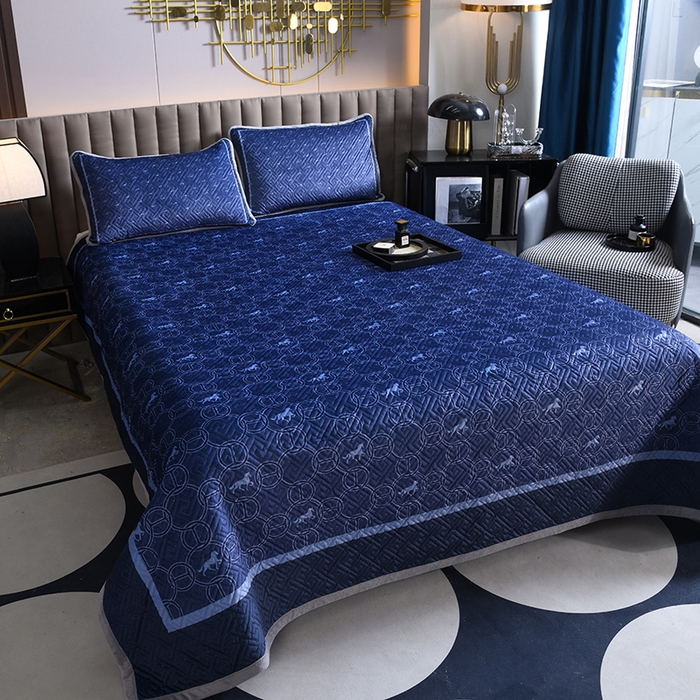 91家纺网 家纺一手货源 找家纺 爵仕家纺 2025新款A面宝宝绒B面磨毛布四季通用床盖 蓝马