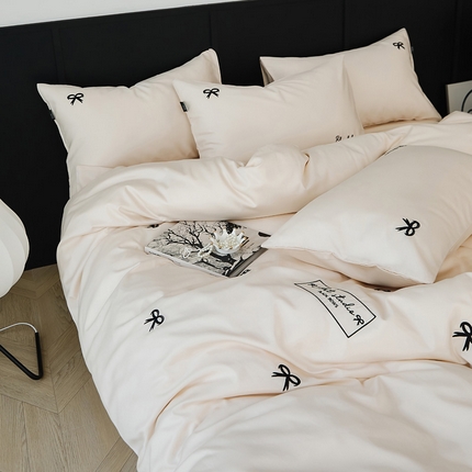 荣轩家居 2024新款天丝棉刺绣四件套  蝴蝶结-浅粉