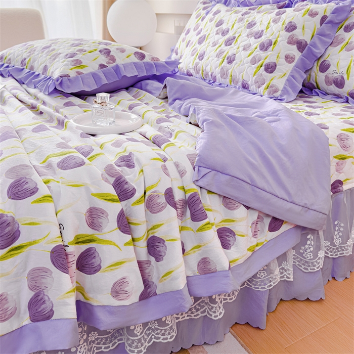 91家纺网 家纺一手货源 找家纺 金米诺 2024新款水洗棉花边夏被四件套 束语花香