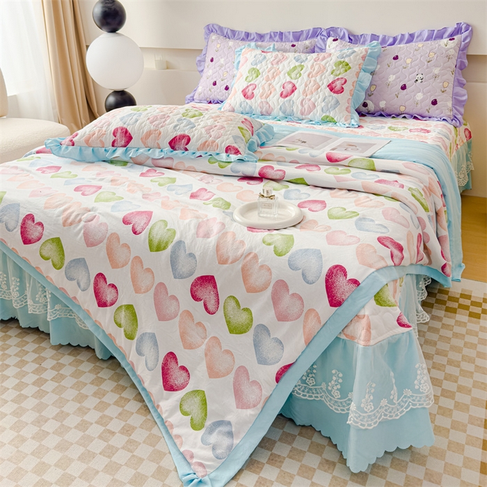 91家纺网 家纺一手货源 找家纺 金米诺 2024新款水洗棉花边夏被四件套 心心相印