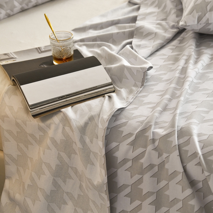 91家纺网 家纺一手货源 找家纺 小懒猪 2024新品全棉纯棉老粗布单品床单 千鸟格灰