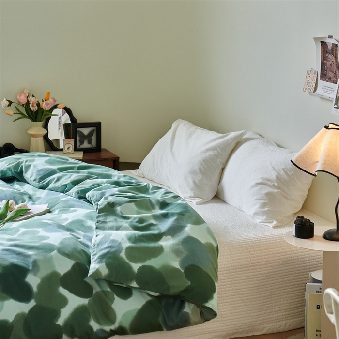 91家纺网 家纺一手货源 找家纺 窝米 2024新款全棉13370印花单品系列--被套 莲娜绿被套