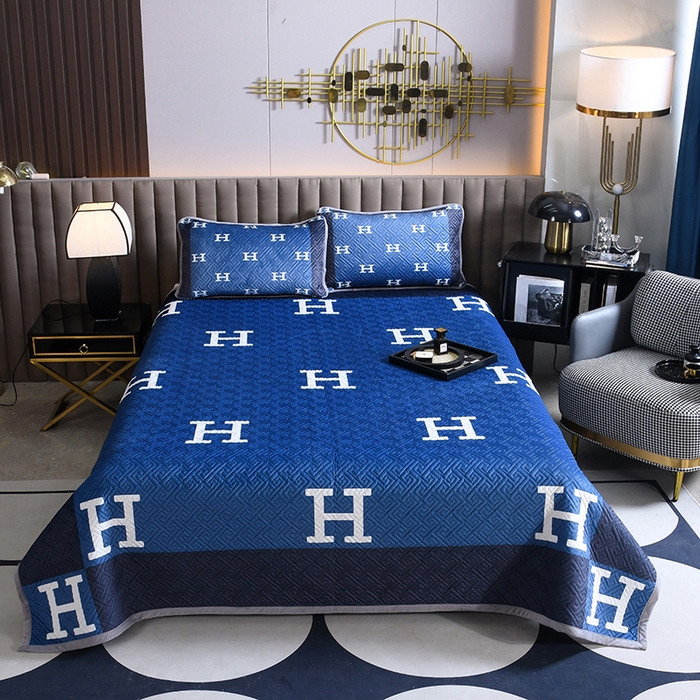 91家纺网 家纺一手货源 找家纺 爵仕家纺 2025新款A面宝宝绒B面磨毛布四季通用床盖 蓝H