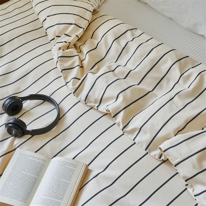 91家纺网 家纺一手货源 找家纺 窝米 2024新款全棉13370印花单品系列--被套 落日被套