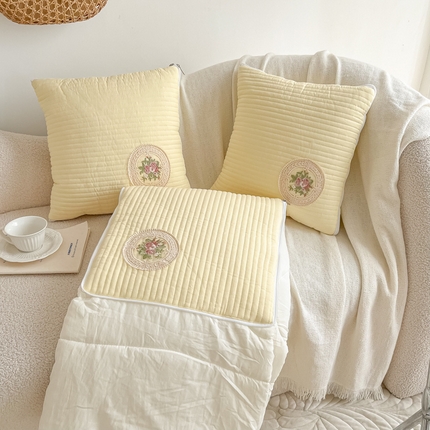 91家纺网 家纺一手货源 找家纺 （总）番茄 2025新款韩版绗缝棉多功能抱枕被