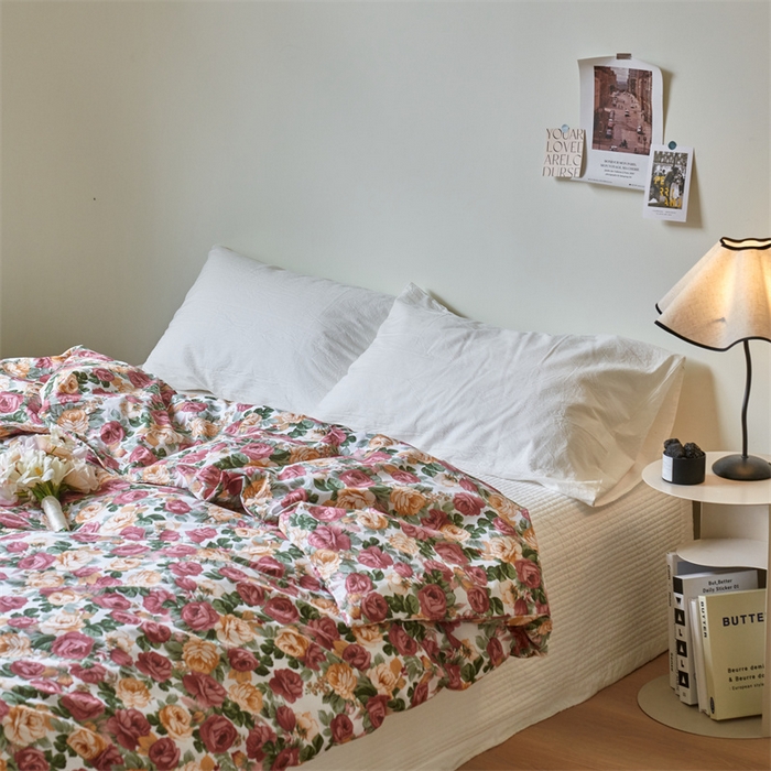 91家纺网 家纺一手货源 找家纺 窝米 2024新款全棉13370印花单品系列--被套 小玫瑰被套