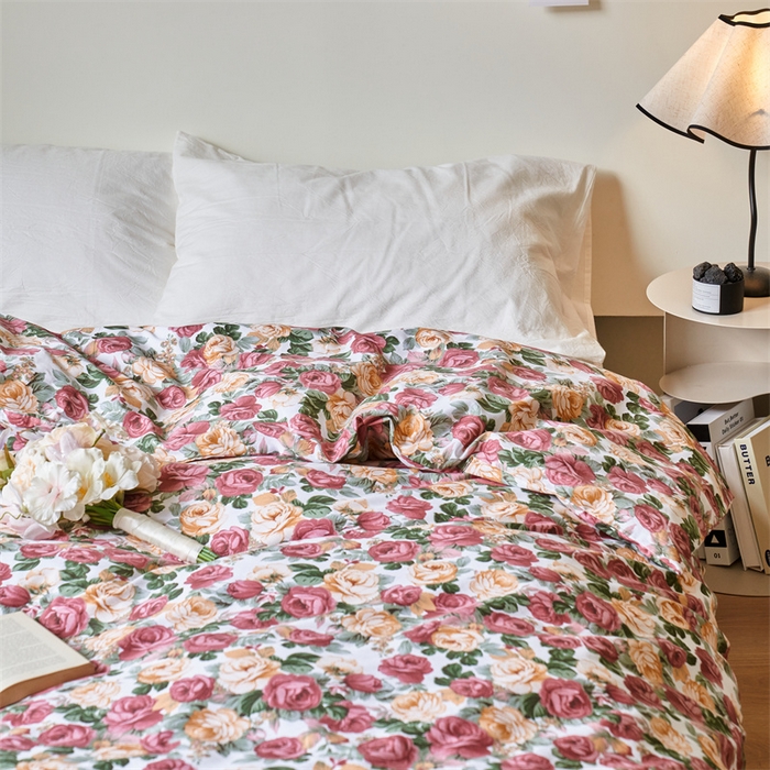 91家纺网 家纺一手货源 找家纺 窝米 2024新款全棉13370印花单品系列--被套 小玫瑰被套