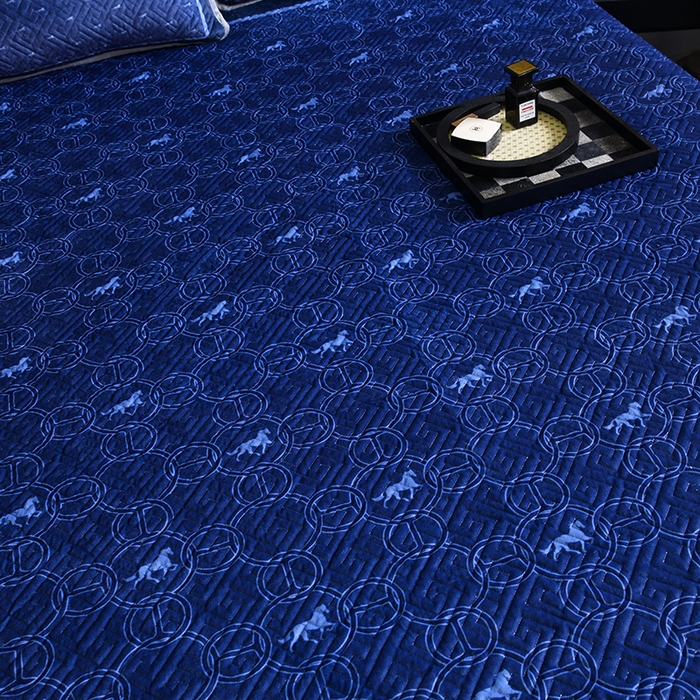 91家纺网 家纺一手货源 找家纺 爵仕家纺 2025新款A面宝宝绒B面磨毛布四季通用床盖 蓝马