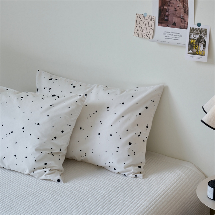 91家纺网 家纺一手货源 找家纺 窝米 2024新款全棉13370印花单品系列--枕套 幻想枕套