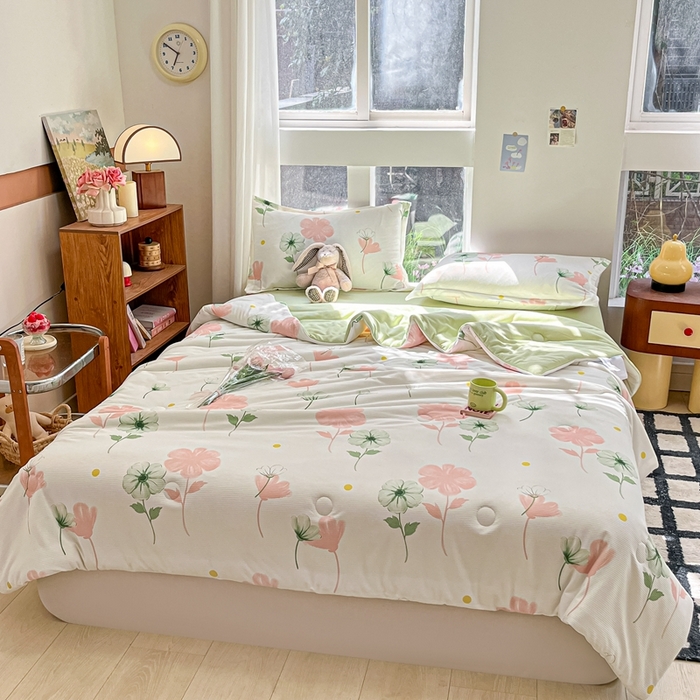 91家纺网 家纺一手货源 找家纺 吉祥家纺 2024新款华夫格夏被床笠四件套 微微南风 粉