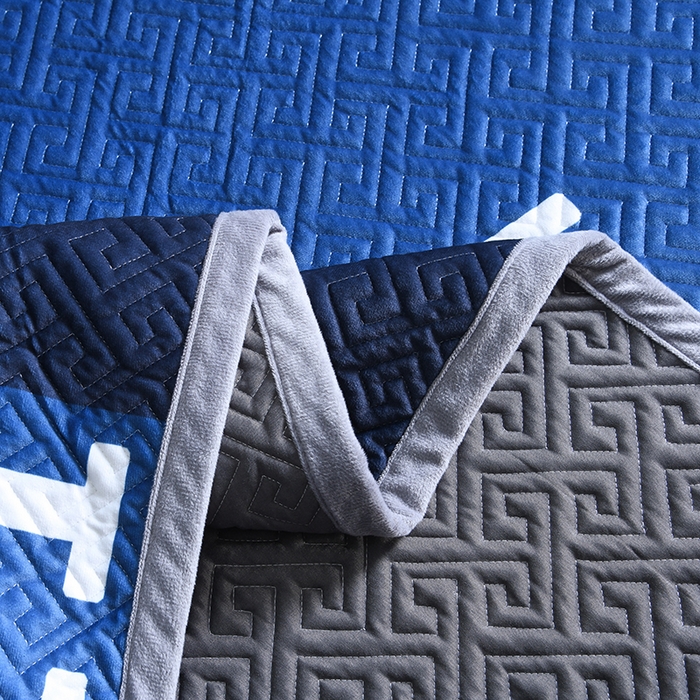 91家纺网 家纺一手货源 找家纺 爵仕家纺 2025新款A面宝宝绒B面磨毛布四季通用床盖 蓝H