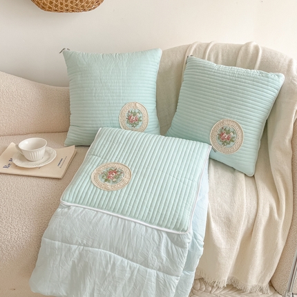 91家纺网 家纺一手货源 找家纺 （总）番茄 2025新款韩版绗缝棉多功能抱枕被