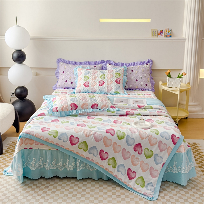 91家纺网 家纺一手货源 找家纺 金米诺 2024新款水洗棉花边夏被四件套 心心相印