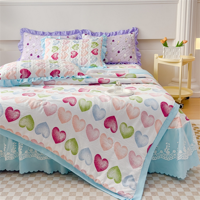 91家纺网 家纺一手货源 找家纺 金米诺 2024新款水洗棉花边夏被四件套 心心相印