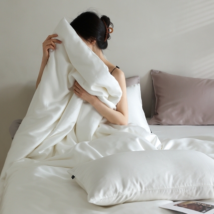 91家纺网 家纺一手货源 找家纺 （总）花时间 2024春夏新‬品A类60S兰精天丝纯色四件套