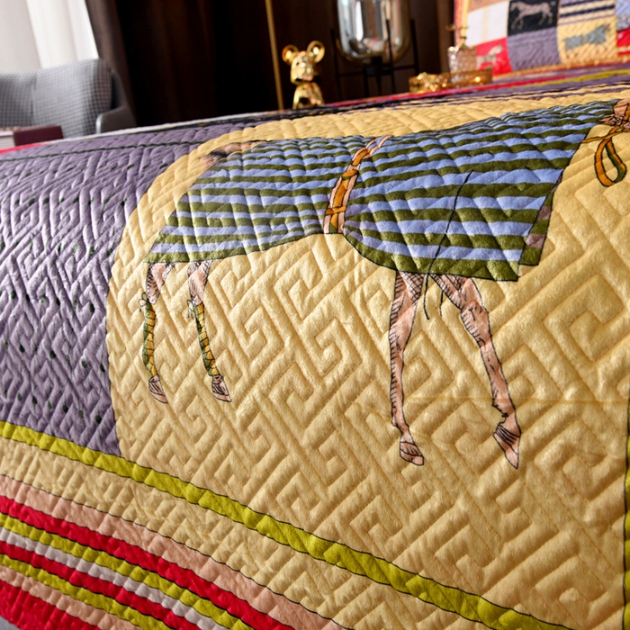 91家纺网 家纺一手货源 找家纺 爵仕家纺 2025新款A面宝宝绒B面磨毛布四季通用床盖 皇室马