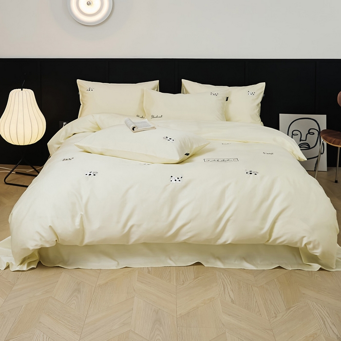 91家纺网 家纺一手货源 找家纺 荣轩家居 2024新款天丝棉刺绣四件套  波点猫-浅米黄