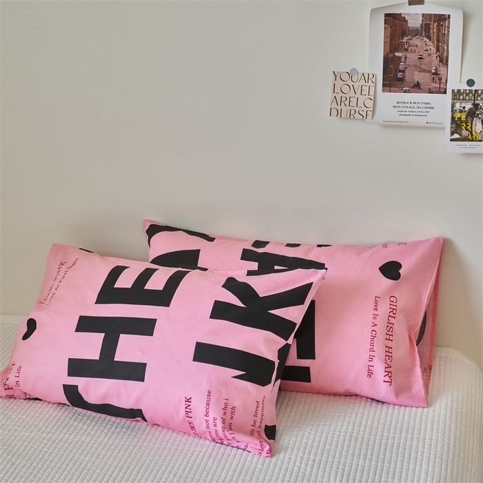 91家纺网 家纺一手货源 找家纺 窝米 2024新款全棉13370印花单品系列--枕套 练习粉枕套