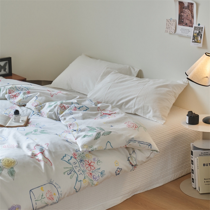 91家纺网 家纺一手货源 找家纺 窝米 2024新款全棉13370印花单品系列--被套 浮蝶儿绿被套