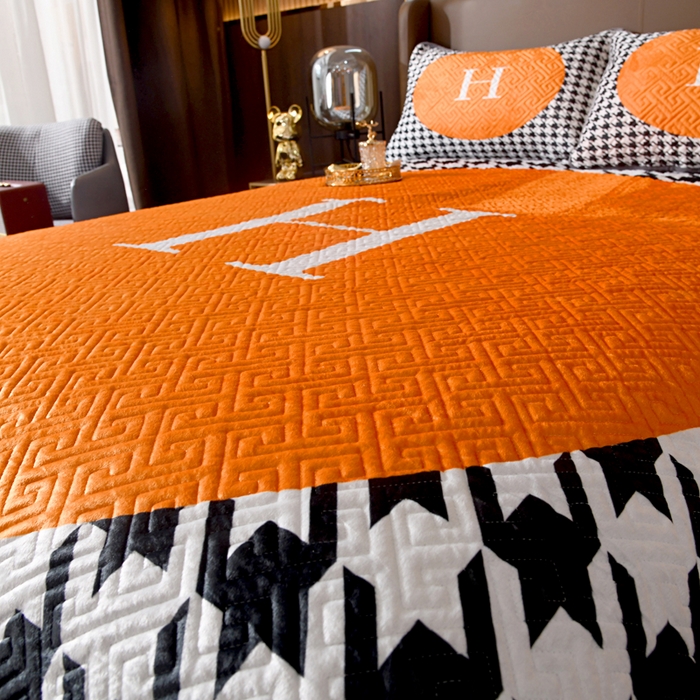 91家纺网 家纺一手货源 找家纺 爵仕家纺 2025新款A面宝宝绒B面磨毛布四季通用床盖 千鸟格