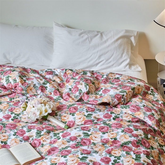 91家纺网 家纺一手货源 找家纺 窝米 2024新款全棉13370印花单品系列--被套 小玫瑰被套
