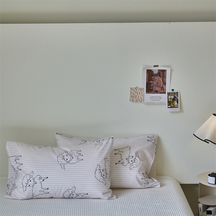 91家纺网 家纺一手货源 找家纺 窝米 2024新款全棉13370印花单品系列--枕套 羊咩咩枕套