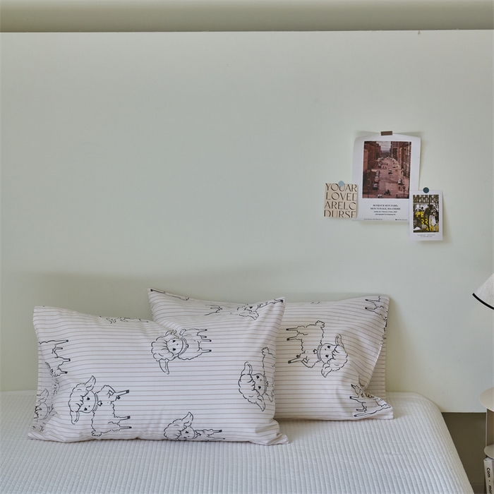 91家纺网 家纺一手货源 找家纺 窝米 2024新款全棉13370印花单品系列--枕套 羊咩咩枕套