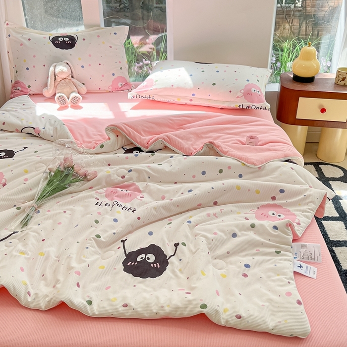 91家纺网 家纺一手货源 找家纺 吉祥家纺 2024新款华夫格夏被床笠四件套 彩色煤球 粉